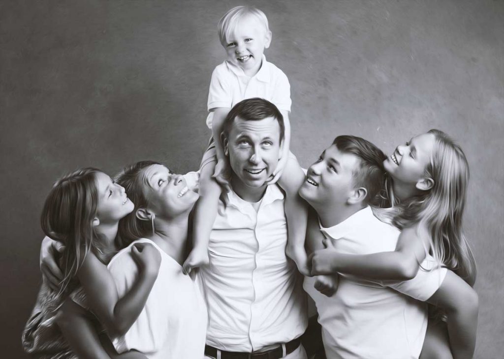 family-portrait-in-black-and-white-3-8 family professional photograph by Marcus Anthony
